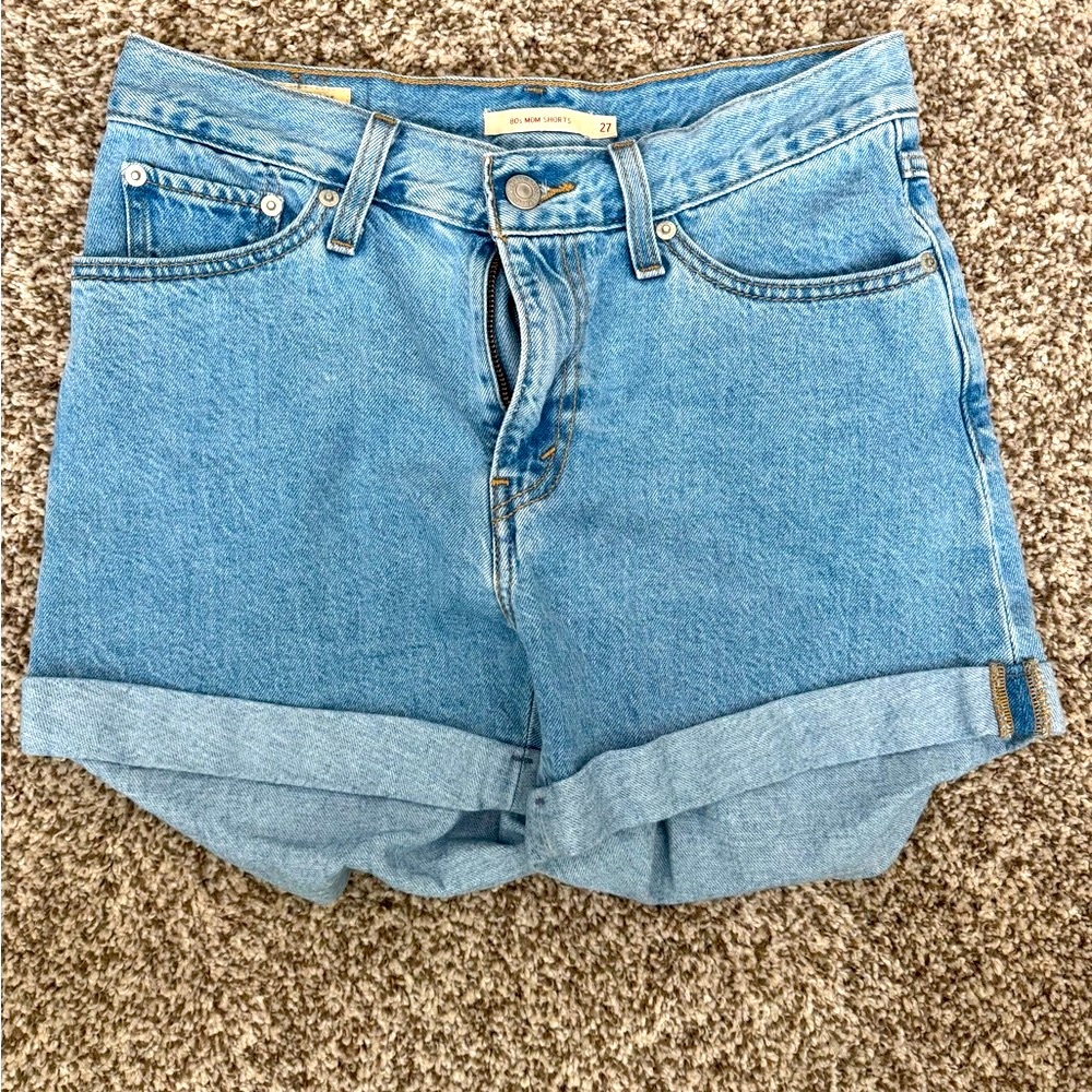 Levi’s 80’s Mom Shorts